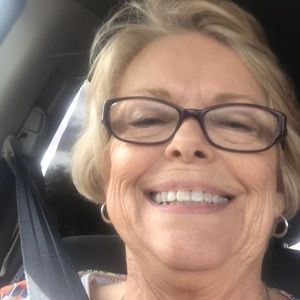 Meet your Posher, Diane